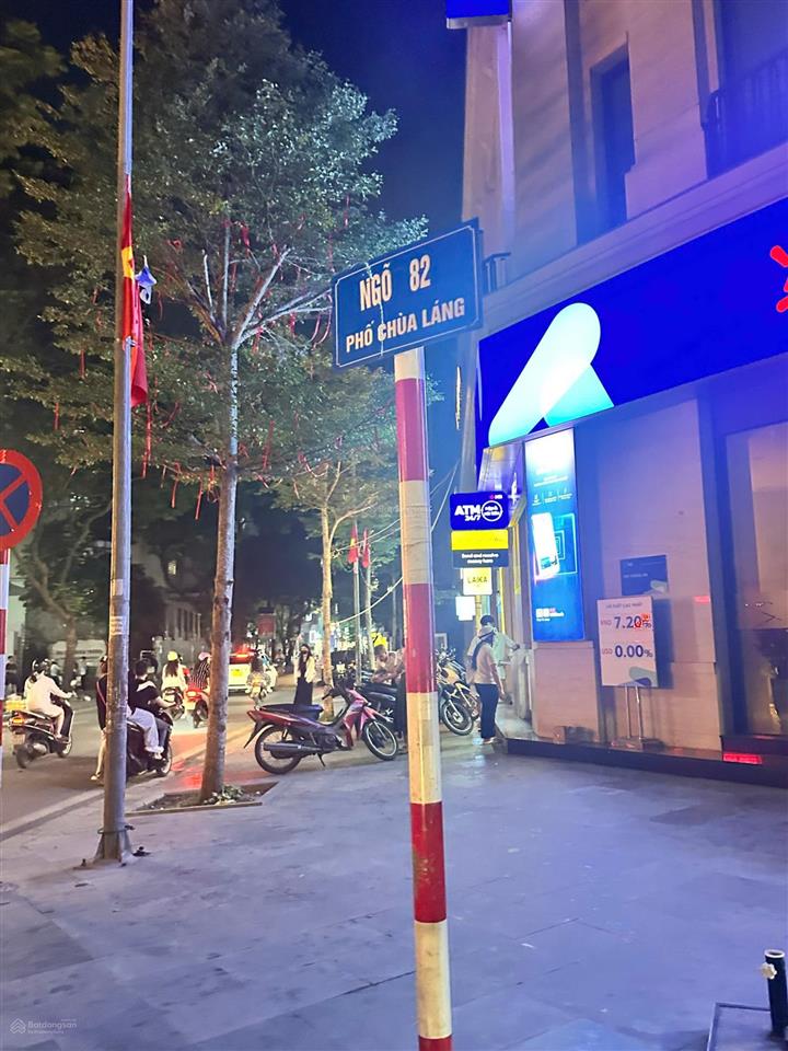 Cho thuê mbkd mặt phố chùa láng 70m x 4 tầng  riêng biệt, đoạn đẹp gần trường ngoại giao, vincom