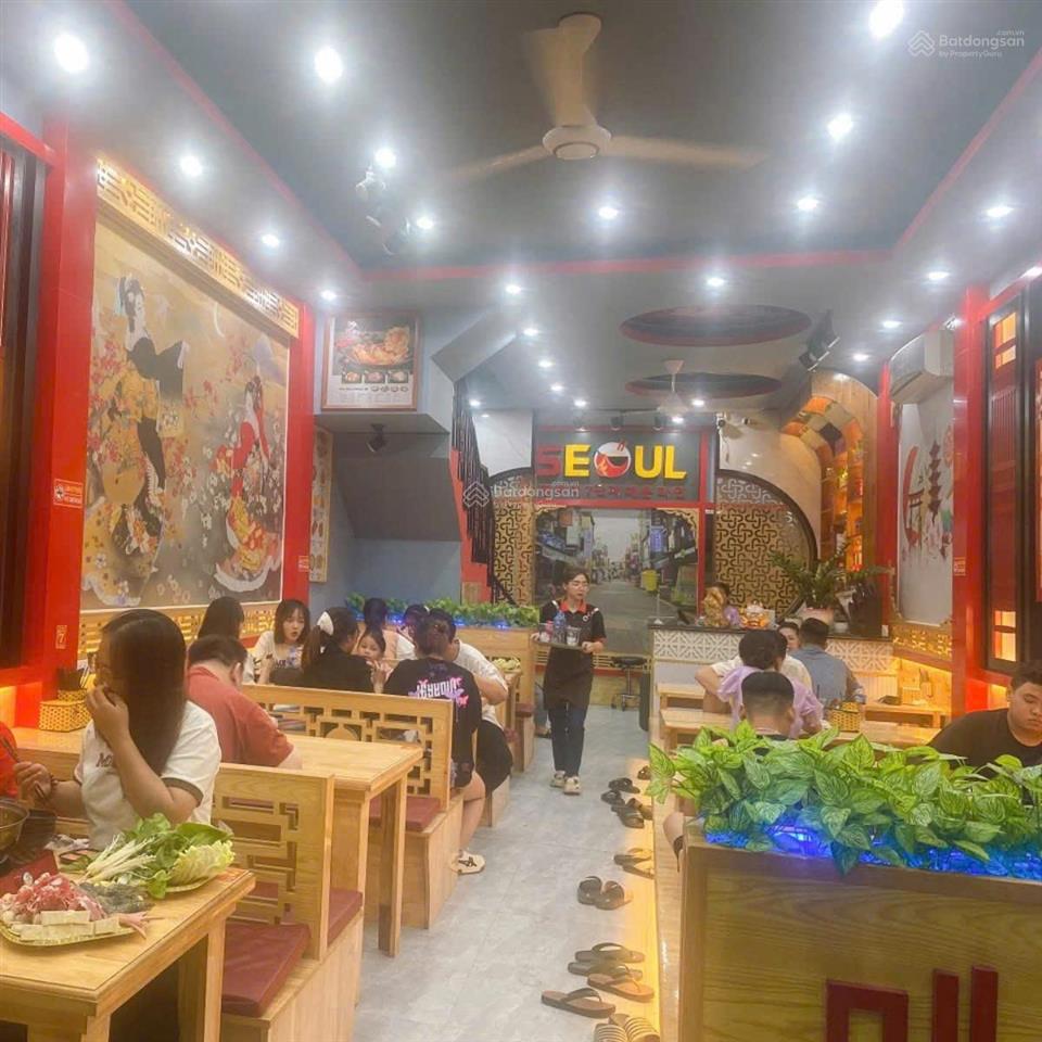 Hiếm! cho thuê nhà mặt phố khu trung hòa  cầu giấy, dt 110m x 4 tầng, mặt tiền 6m, giá 65tr