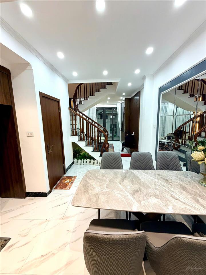 Bán nhà dân xây  hồ tùng mậu  48m2 lô góc  mặt tiền 10m  full nội thất  8.35 tỷ