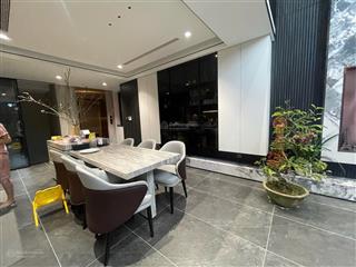 Nhà mới xây phân lô phú diễn45m2 thang máy ô tô tránh kinh doanh  vỉa hè 3m12.x tỷ