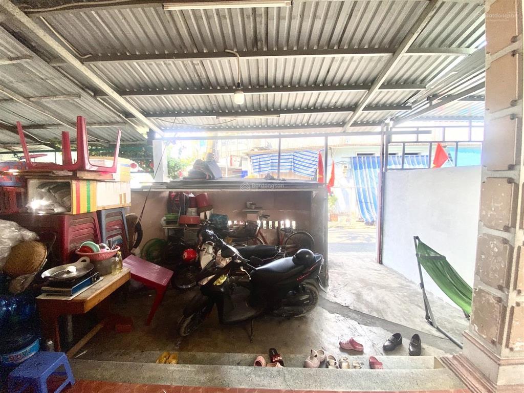 Bán đất 100m2 tặng nhà gần ga metro bình thái trường thọ thủ đức.