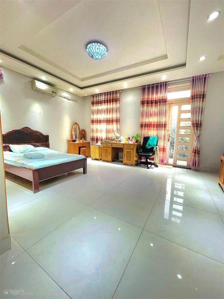 Nhà hẻm xe hơi  diện tích ngang khủng  ngay âu cơ giáp bàu cát  hồng lạc  tân bình