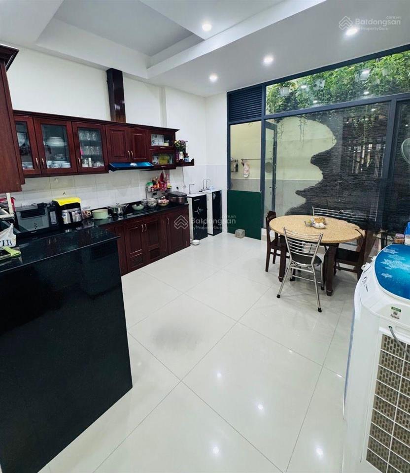 Nhà đúc 4 tầng  hẻm xe tải ngay an lạc bình tân
