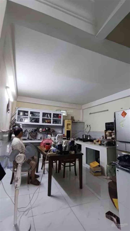 Nhà 4 tầng ngay khu y tế kỹ thuật cao  hẻm xe hơi vào nhà