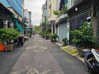 Nhà hẻm xe tải 8m  ngay tỉnh lộ 10