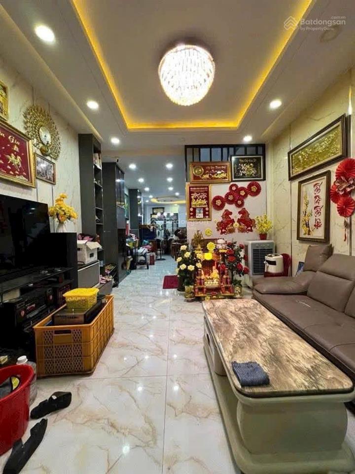 Nhà 5 tầng  khu bình phú quận 6