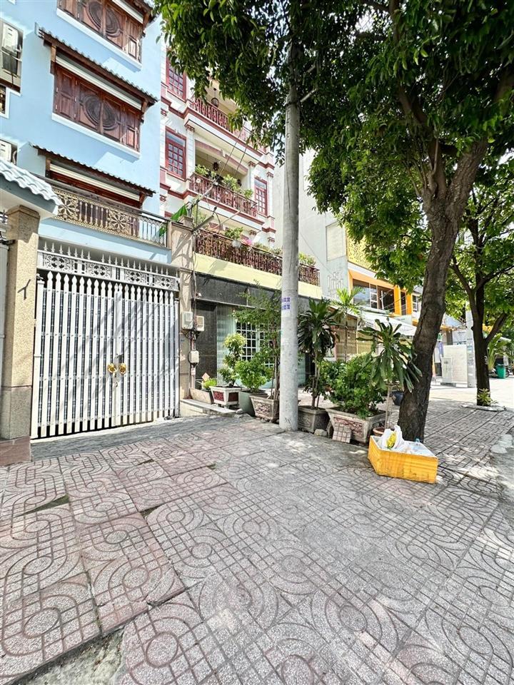Nhà mặt tiền đường số  khu tên lửa