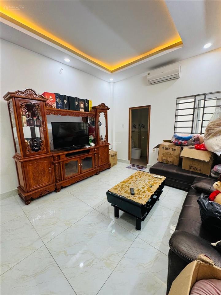 Nhà 4 tầng hxh 8m ngay phan anh  gần hoà bình  đầm sen.