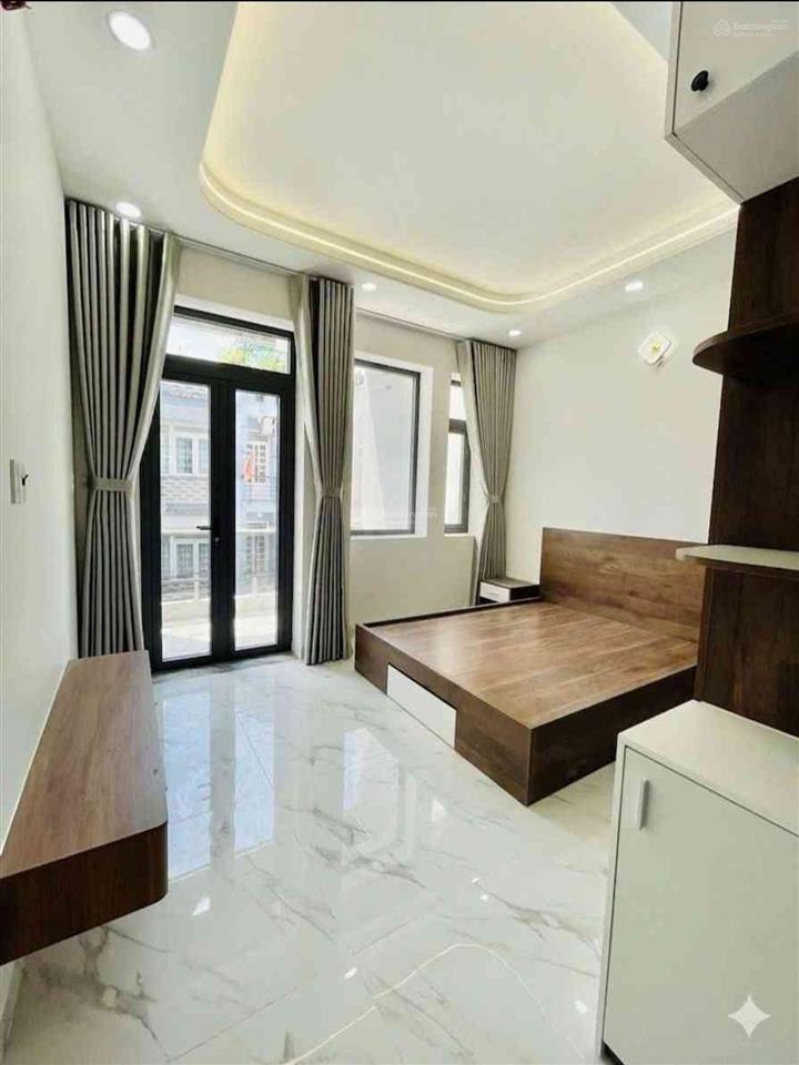 Nhà 5 tầng mới xây  thang máy xịn  nội thất đẳng cấp luxury