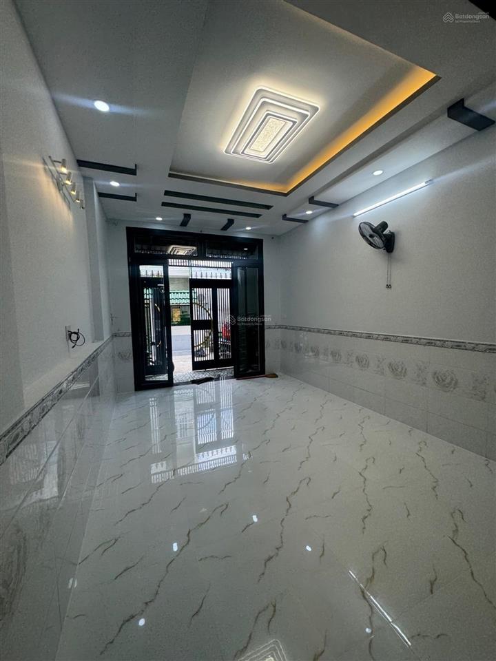 Nhà 4 tầng 4 pn  hẻm 5m ~ ngay chợ cây da sà  gần bên aeon tên lửa