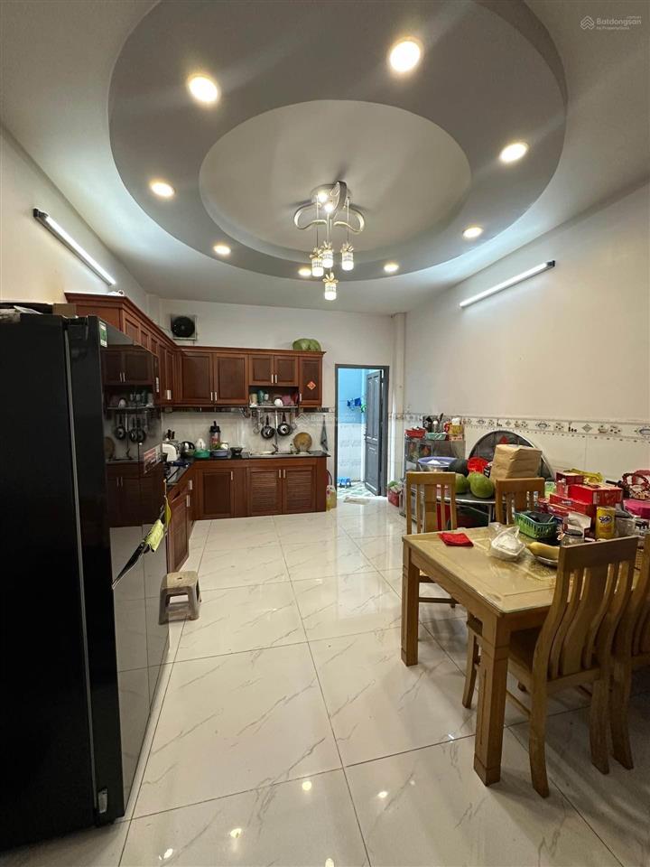 Nhà mặt tiền đường 29  bình phú  q6