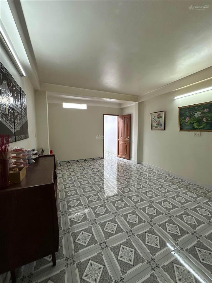 Nhà mặt tiền đường 29  bình phú  q6