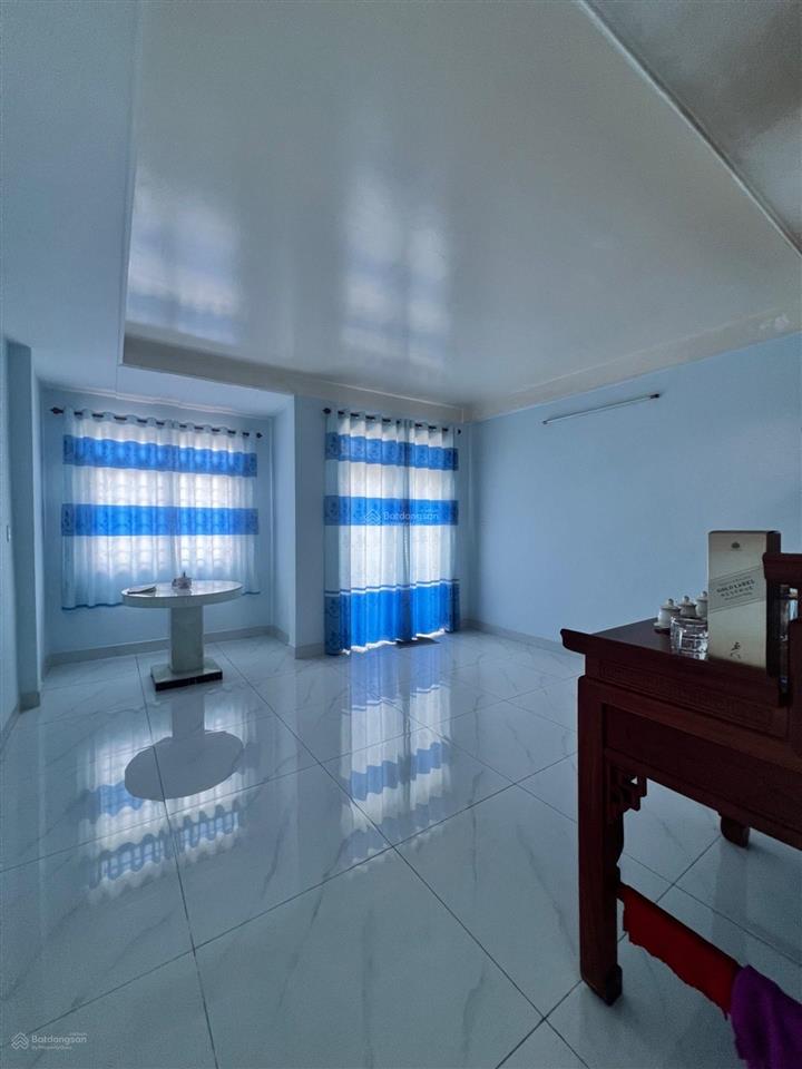 Nhà 4 tầng khu tên lửa  hẻm 10m xe tải thông tl10