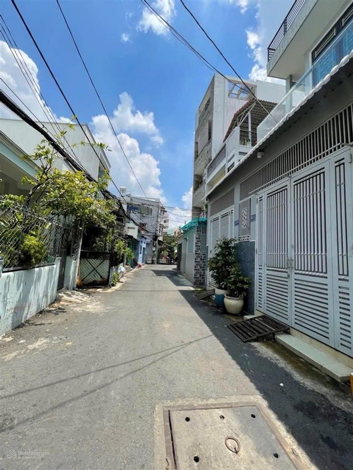 Nhà 3 tầng  3pn  hẻm xe hơi 5m ngay bà ký quận 6