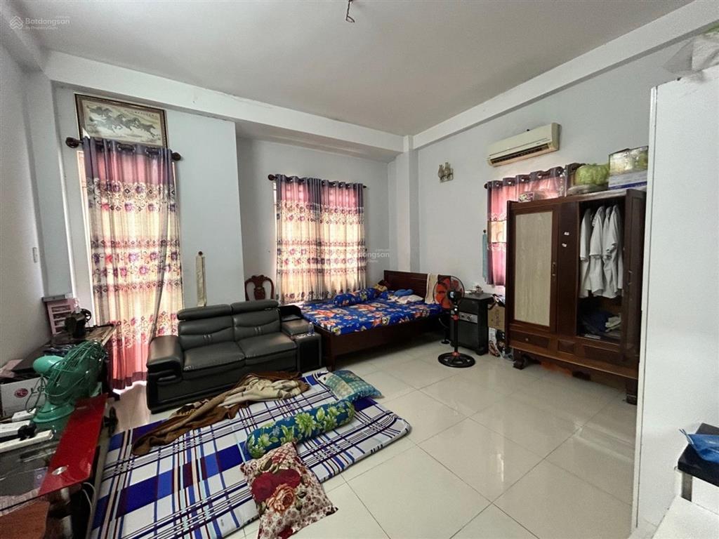 Nhà 3 tầng hẻm xe hơi 6m  khu tên lửa  tl10 ngang bề thế 5 x 15m