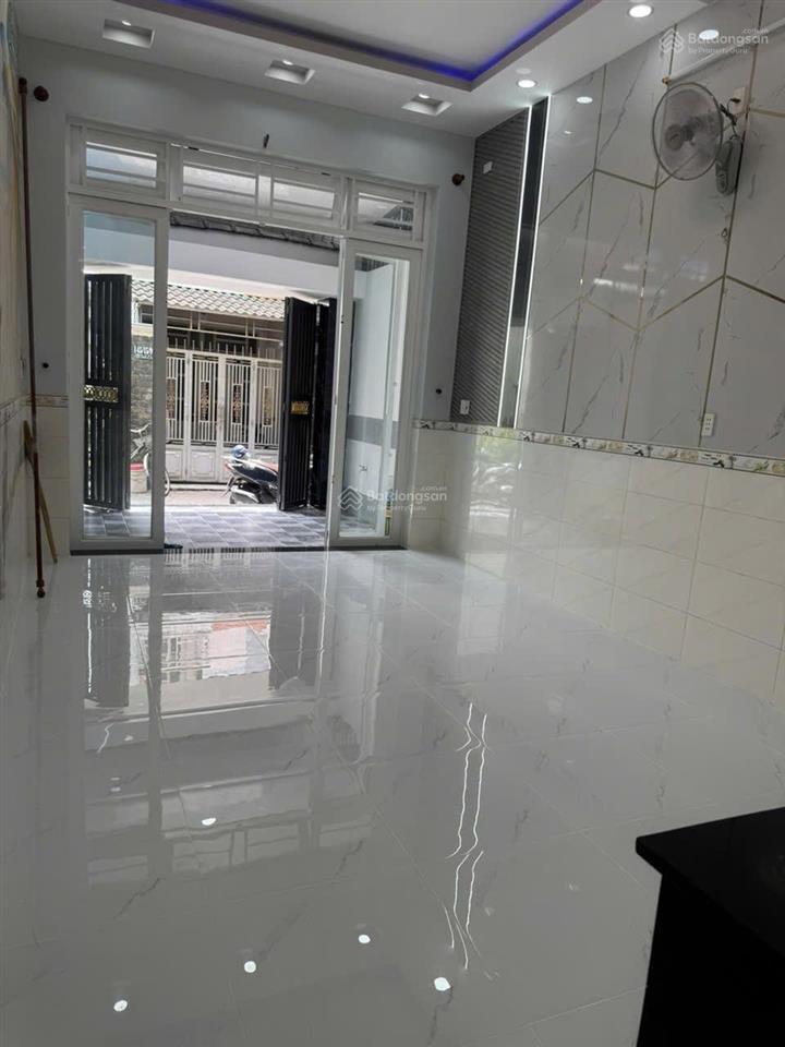 Bán nhà ht35 quận 12, 3 lầu btct, shr, giá chỉ 5,34 tỷ