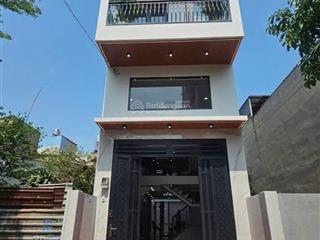 Bán nhà tân chánh hiệp 16 q12, 4x22m, 1 trệt lửng 2 lầu, full nội thất, ô tô ngủ trong nhà, giá 6t