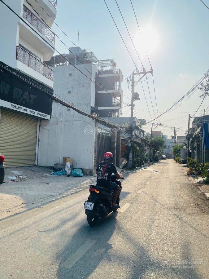 Bán nhà gần kdc an sương 44m, 2 tầng, thuê 5,5 triệu/tháng, giá 3,29 tỷ
