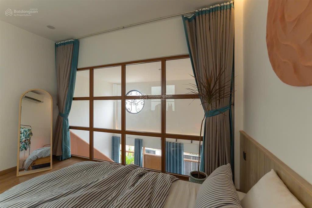 Bán nhà xuân thới sơn hóc môn 80m, 1 trệt 1 lầu, 3pn, full nội thất, hẻm ô tô, shr, 4,8 tỷ