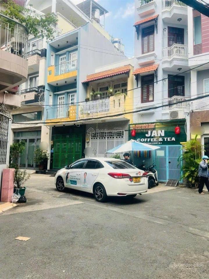 Gấp bán giảm sâu, mặt tiền nguyễn cảnh chân quận 1  dt 43m2 6 tầng