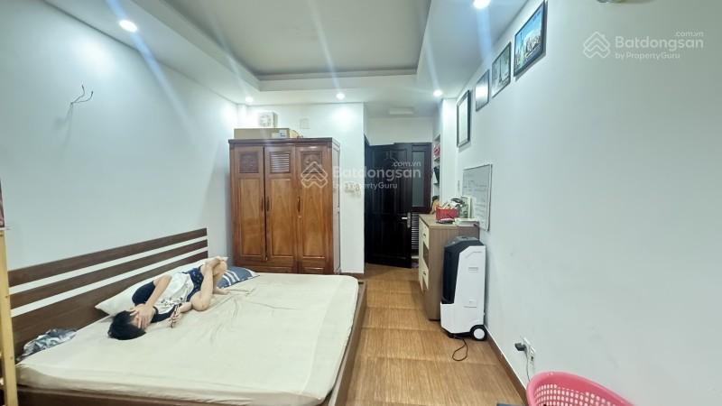 Gấp bán giảm sâu, mặt tiền nguyễn cảnh chân quận 1  dt 43m2 6 tầng