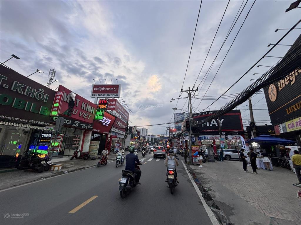 Bán nhà mtkd tây hòa 5 tầng  đường tây hoà  p. phước long a cho thuê full căn 55 triệu/ tháng