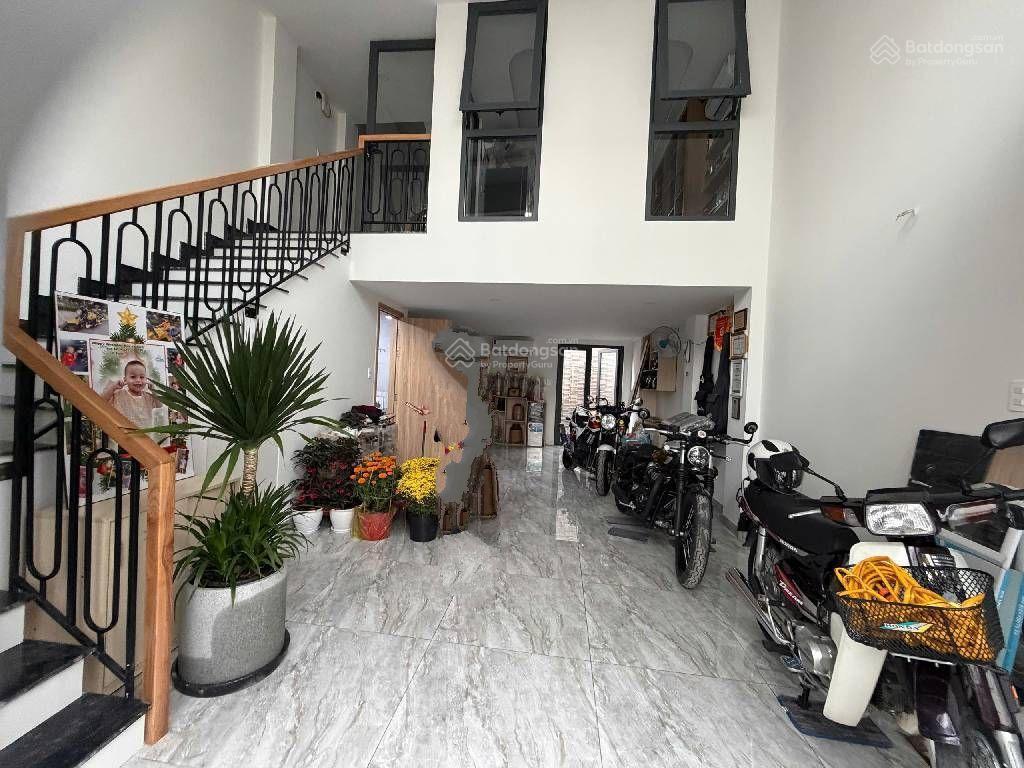 Nhà 5 tầng tặng full nội thất đường thạnh lộc 15 p.thạnh lộc, q.12 dt 70m2 (5,6mx12m)hẻm ôtô 7,5ty