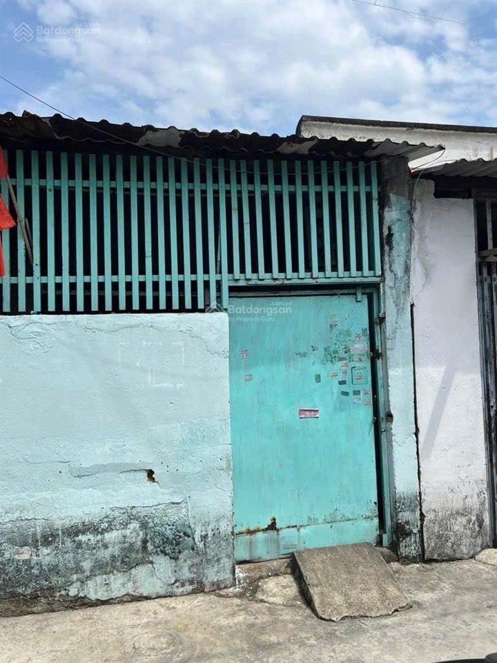 Nhà cấp 4 đường thạnh lộc 4, phường thạnh lộc q12, dt 62m2 hẻm ôtô giá 3,5tỷ