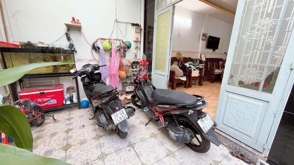 Nhà 2 tầng đường tân thới nhất 01 phường đông hưng thuận ,dt 61,5m2 giá 3,46tỷ
