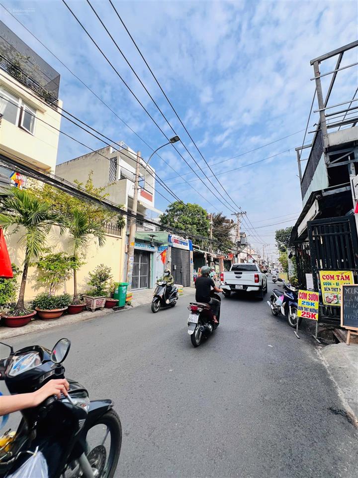 Hàng tồn kho giá siêu tốt nhà mặt tiền kinh doanh  gần ga metro bình thái  91m2 vuông vức