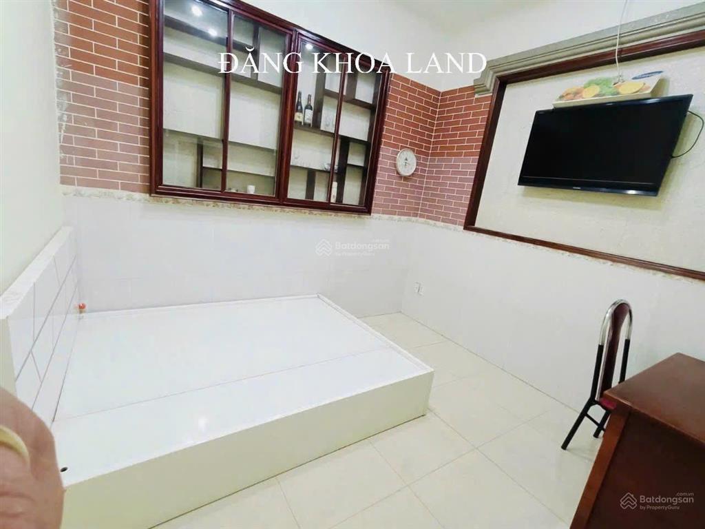 Bao giá toàn thủ đức  nhà 3 tầng  104m2  sẵn thu nhập 22 triệu/thag  gần đh ngân hàng