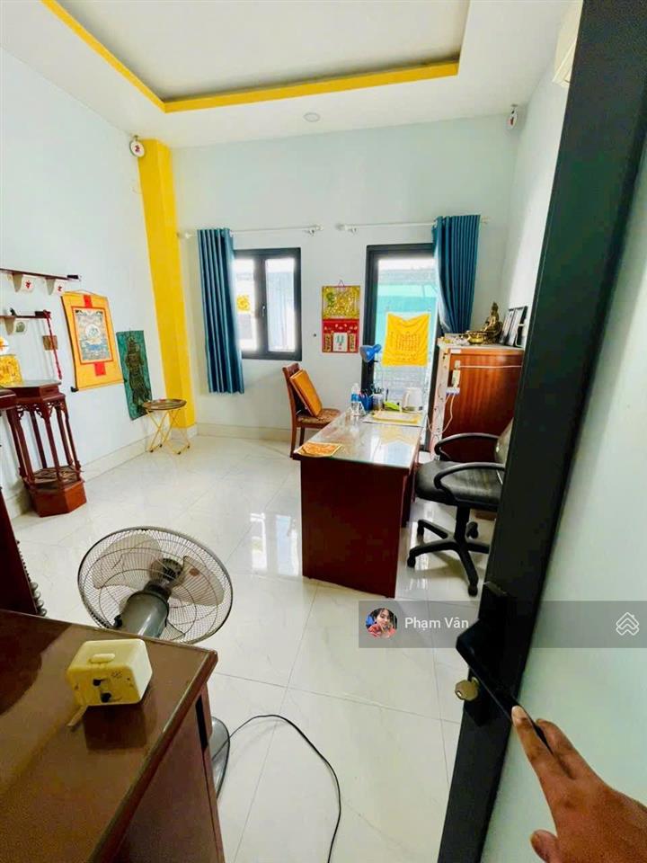 Quá hot! 4 tỷ nhỉnh nhà đẹp trệt lầu kiên cố  70m2 sổ riêng hoàn công đủ, đ11, trường thọ