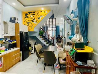 Quá hot! 4 tỷ nhỉnh nhà đẹp trệt lầu kiên cố  70m2 sổ riêng hoàn công đủ, đ11, trường thọ