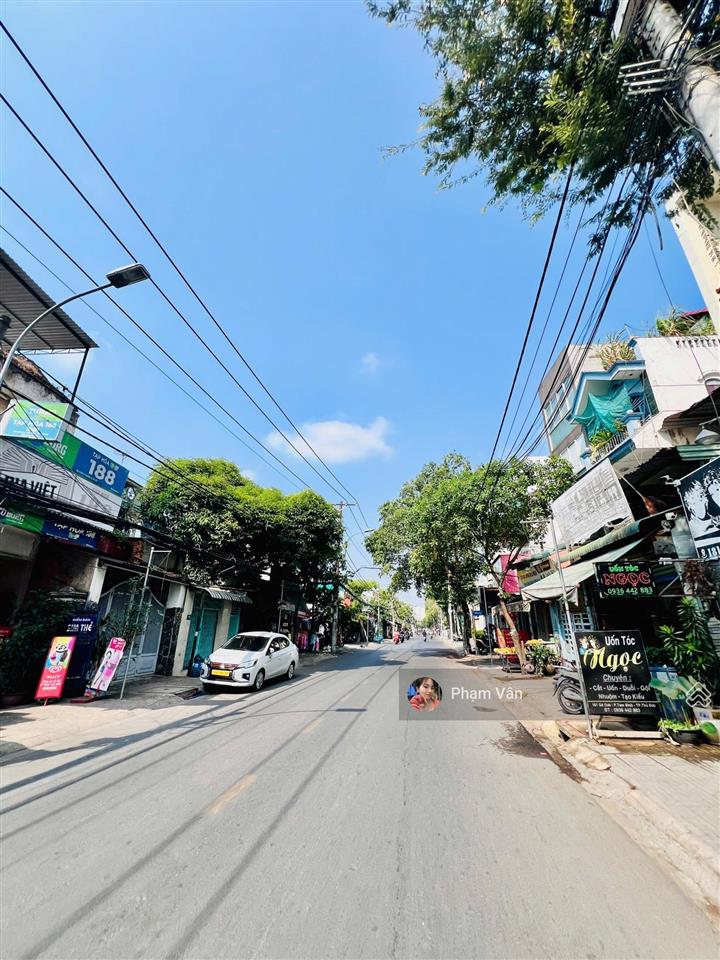 Nhà 103m2( ngang 5.6m)  chưa qua đầu tư  hẻm xe hơi sát mặt tiền  chỉ 6.5 tỷ