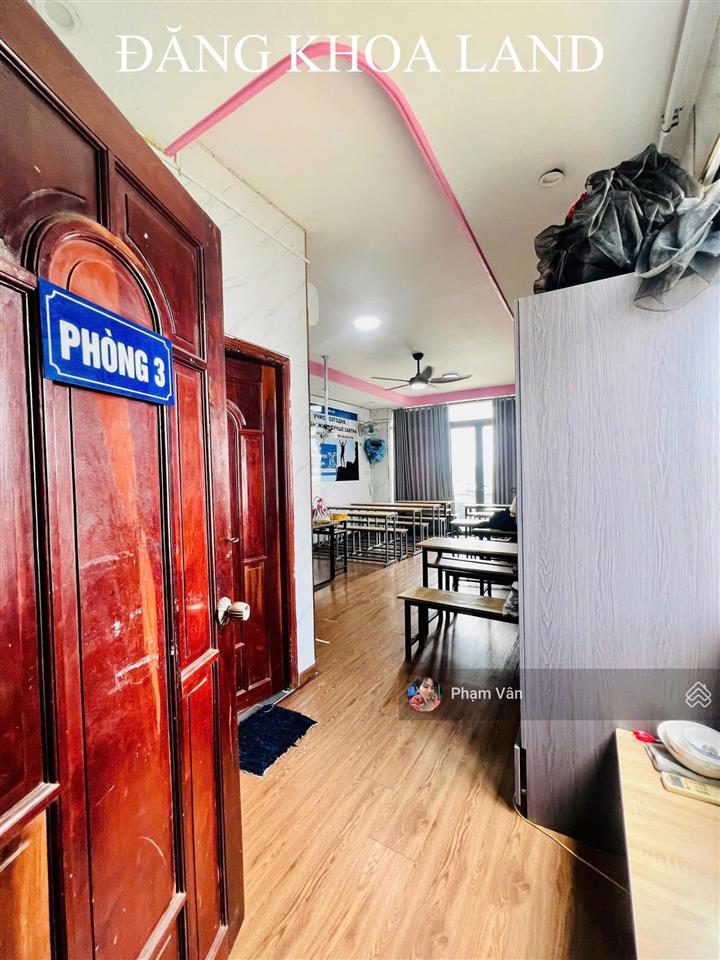 Nhà mặt tiền  sẵn dòng tiền 40 triệu/tháng  giá siêu hấp dẫn 1 trệt 3 lầu  trung tâm thủ đức