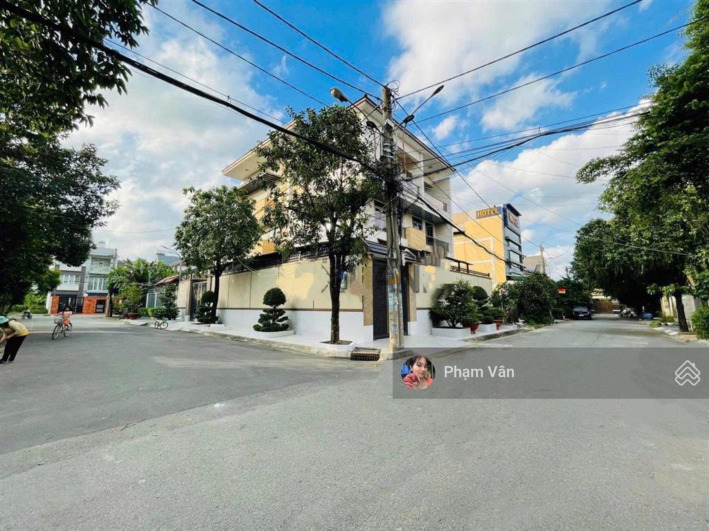 Đất biệt thự ngay ga metro kcnc  172m2( 8*21.5)  nơi ở nghỉ dưỡng lý tưởng thuận tiện đi lại