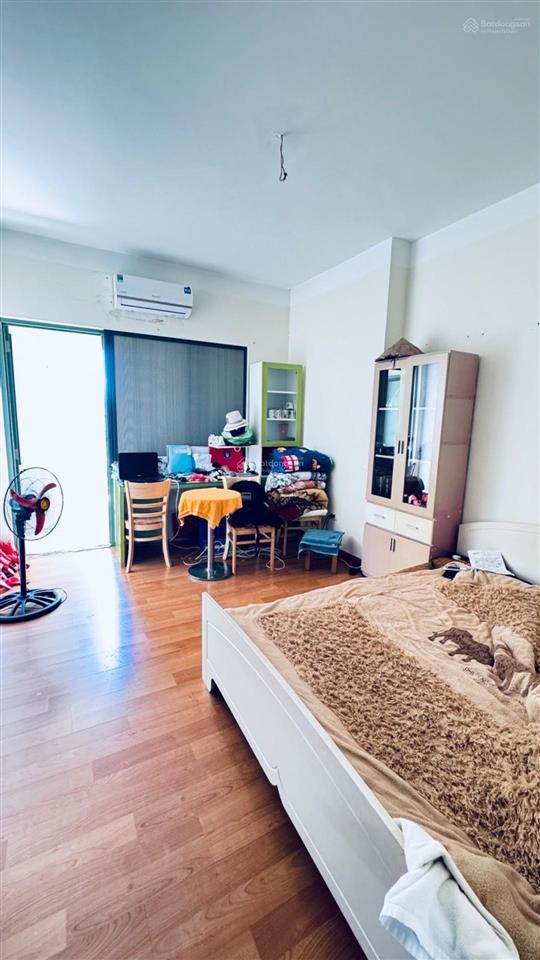 Chung cư skylight, 125d phố minh khai, dt gần 100m2, 6 tỷ. đt 0983 834 ***
