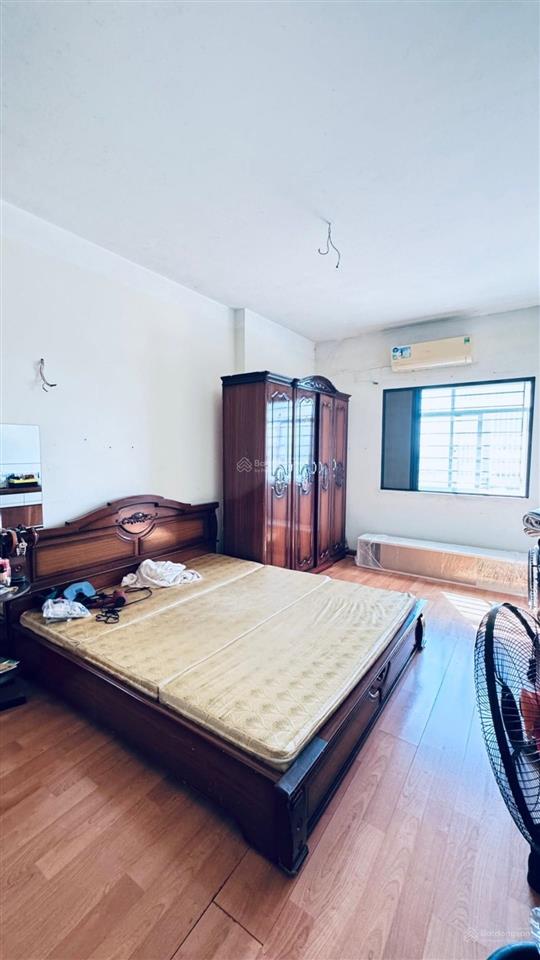 Chung cư skylight, 125d phố minh khai, dt gần 100m2, 6 tỷ. đt 0983 834 ***