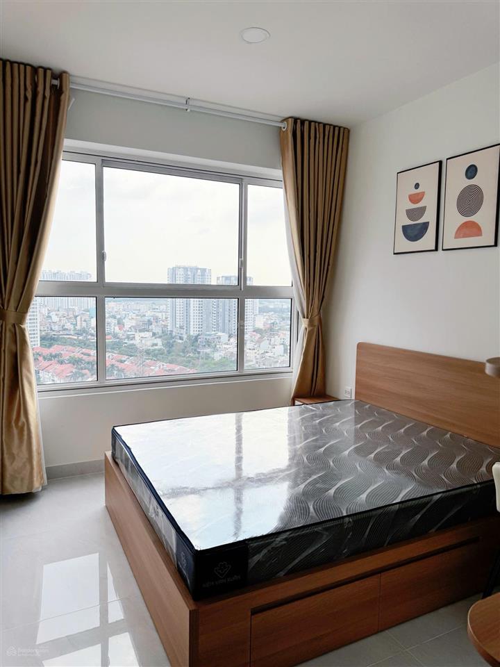 Chung cư sunrise riverside đường nguyễn hữu thọ nằm sát rmit, scvivo, tdtu tiện di chuyển q4 q1 q3