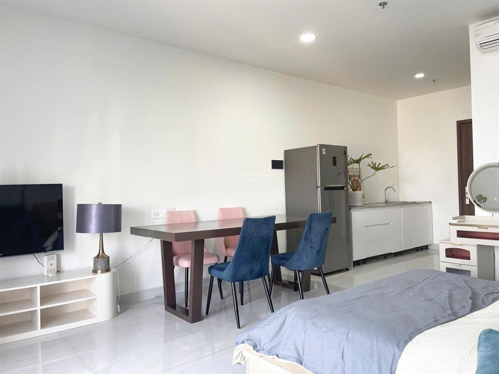 Chung cư sunrise riverside đường nguyễn hữu thọ nằm sát rmit, scvivo, tdtu tiện di chuyển q4 q1 q3