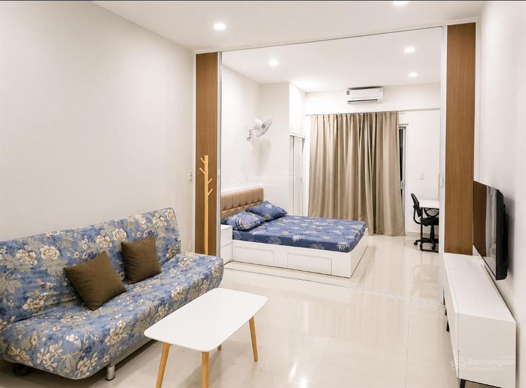 Studio sunrise city north, 40 m2, có ngăn phòng, ban công rộng, 12,5 trđ
