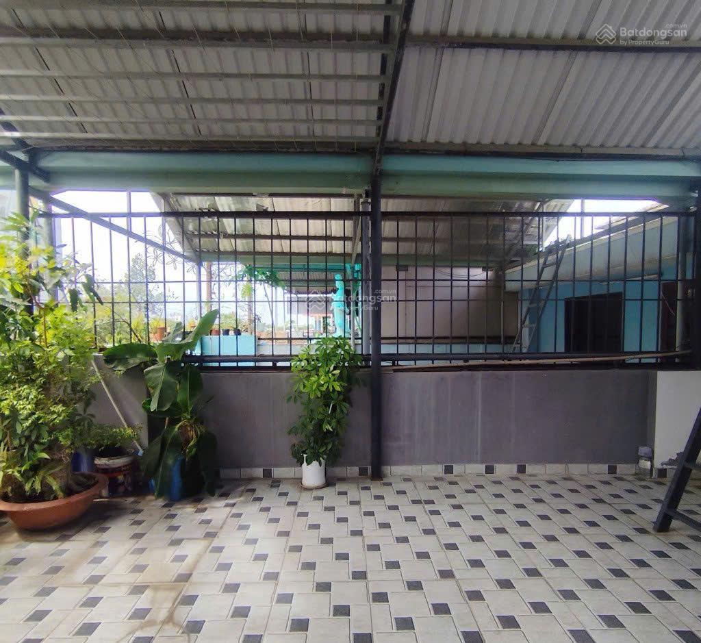 Nhà đẹp quận 8  dt 95m2 mặt tiền đường rộng  giá chỉ 11 tỷ