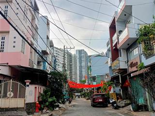 Nhà quận 6  dt 70,2m2  cư xá phú lâm d  gần chợ hồ trọng quý  giá chỉ 9 tỷ 6