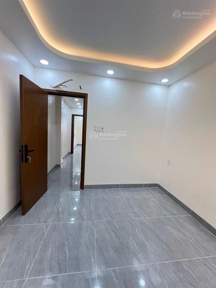 Nhà mới đẹp đường bình tiên quận 6  đường xe tải  giá chỉ 5 tỷ 9