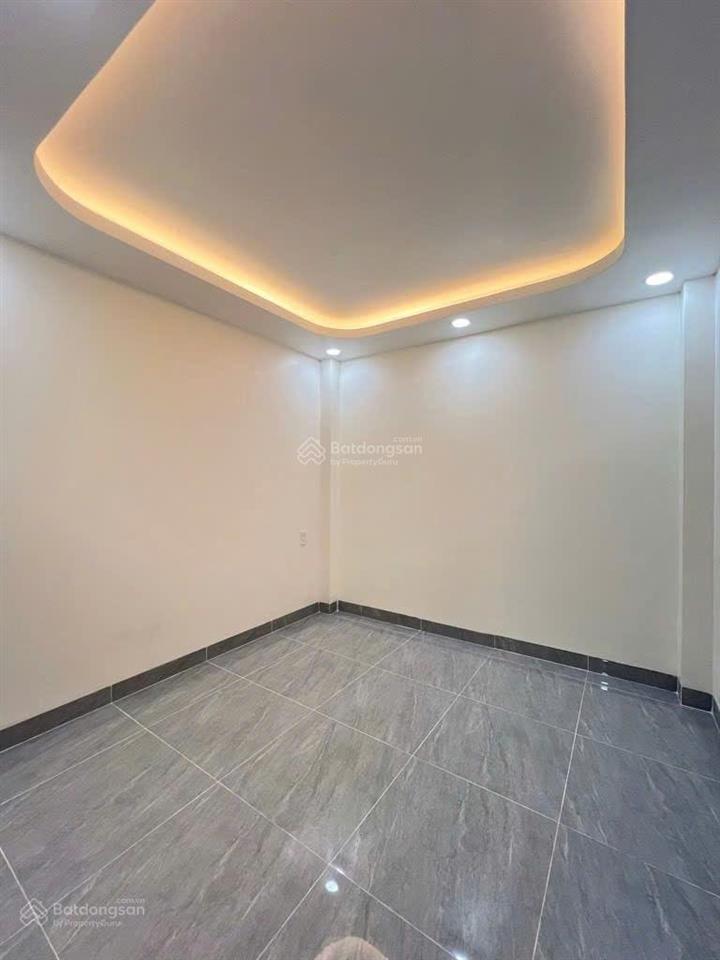 Nhà mới đẹp đường bình tiên quận 6  đường xe tải  giá chỉ 5 tỷ 9