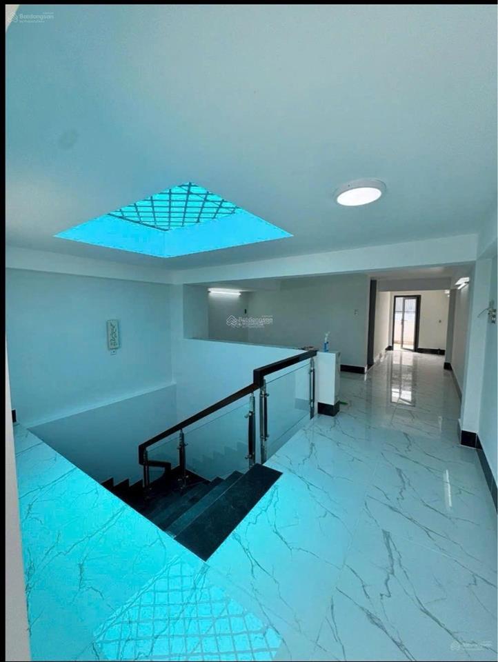 Nhà mặt tiền kdc phú lợi  phạm thế hiển  q8  đúc 4 tấm full tiện ích xung quanh  9 tỷ 6 (tl)