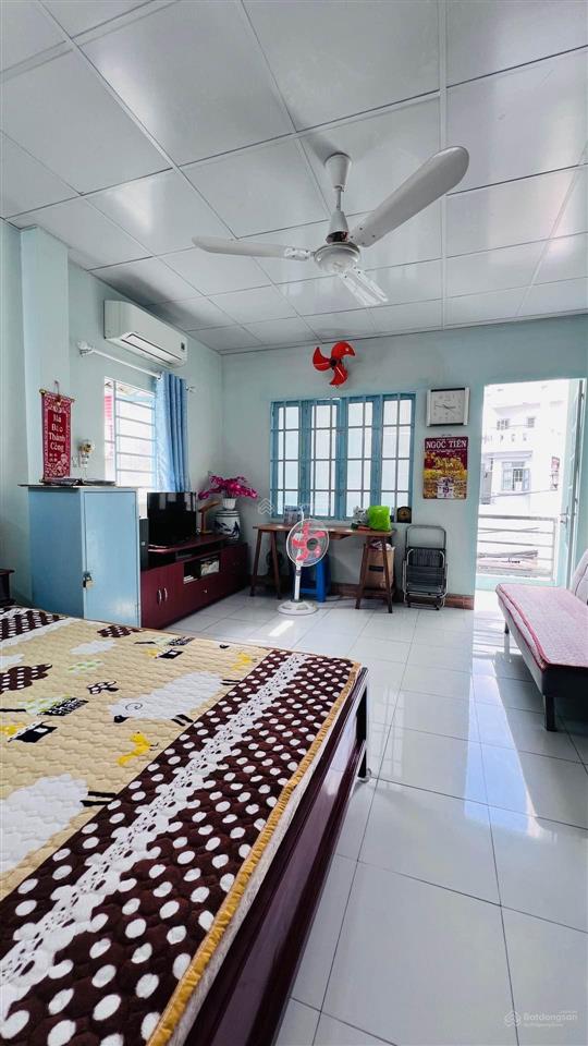 Nhà 3 tầng mặt tiền 1 xẹc huỳnh tấn phát  ngay khu nam long quận 7  giá chỉ 6,9 tỷ