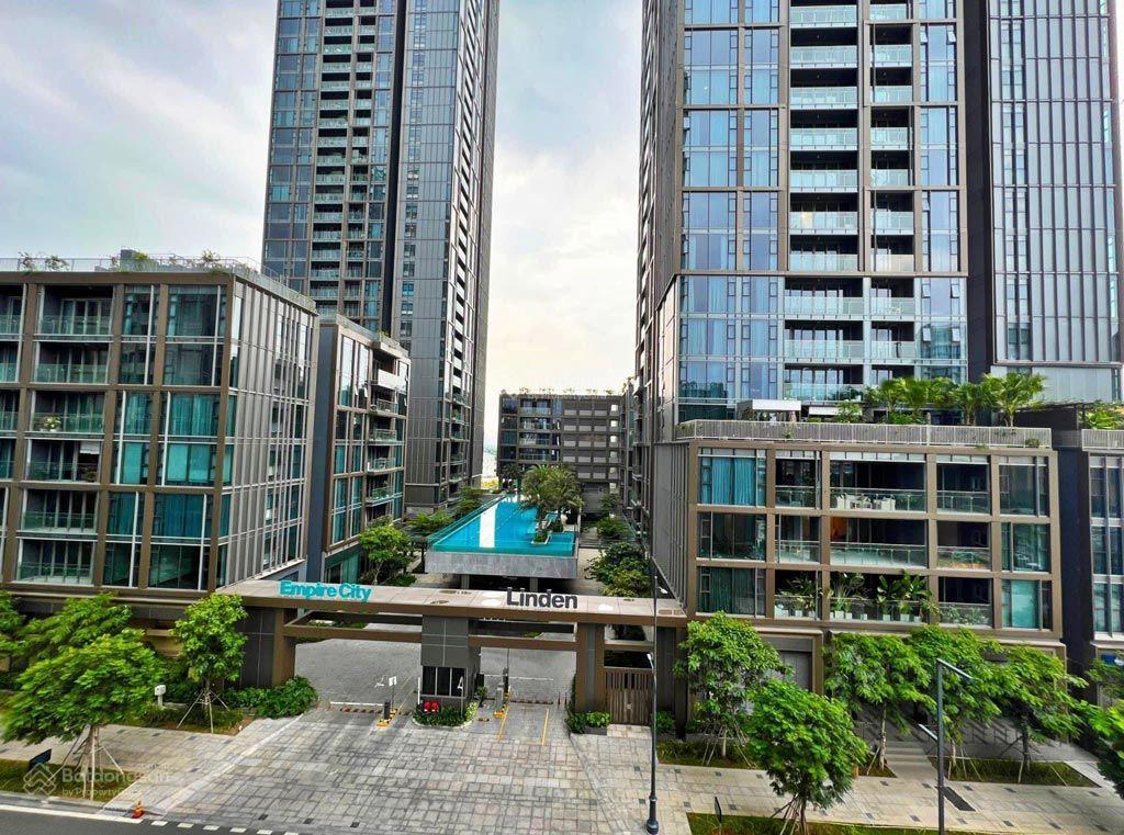 Chính chủ kẹt tiền, cần bán gấp ch empire city, view đẹp, thương lượng nhanh.  0902 589 ***