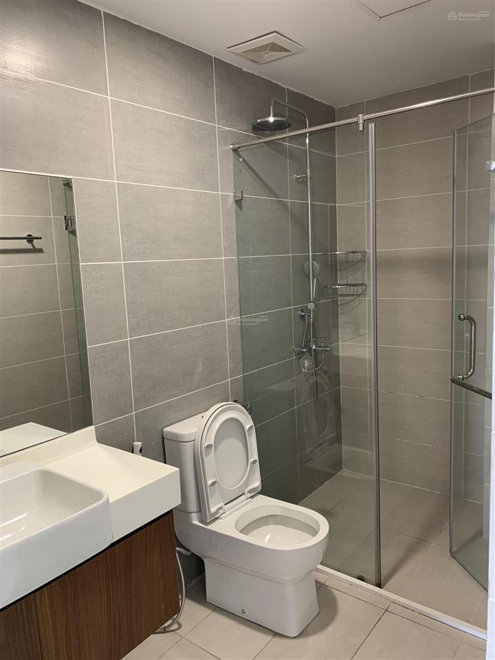 Bù lỗ kinh doanh, cần bán gấp căn hộ one verandah 2pn view đẹp.  0902 589 ***