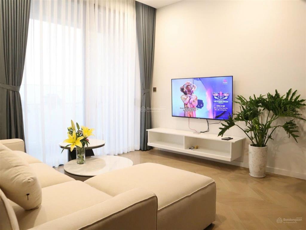 Định cư, cần bán gấp ch lumiere riverside, nội thất full. chính chủ xem nhà, gọi ngay 0902 589 ***